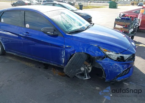 2022 Hyundai Elantra N Line z USA, uszkodzony, nr VIN KMHLR4AF0NU304003